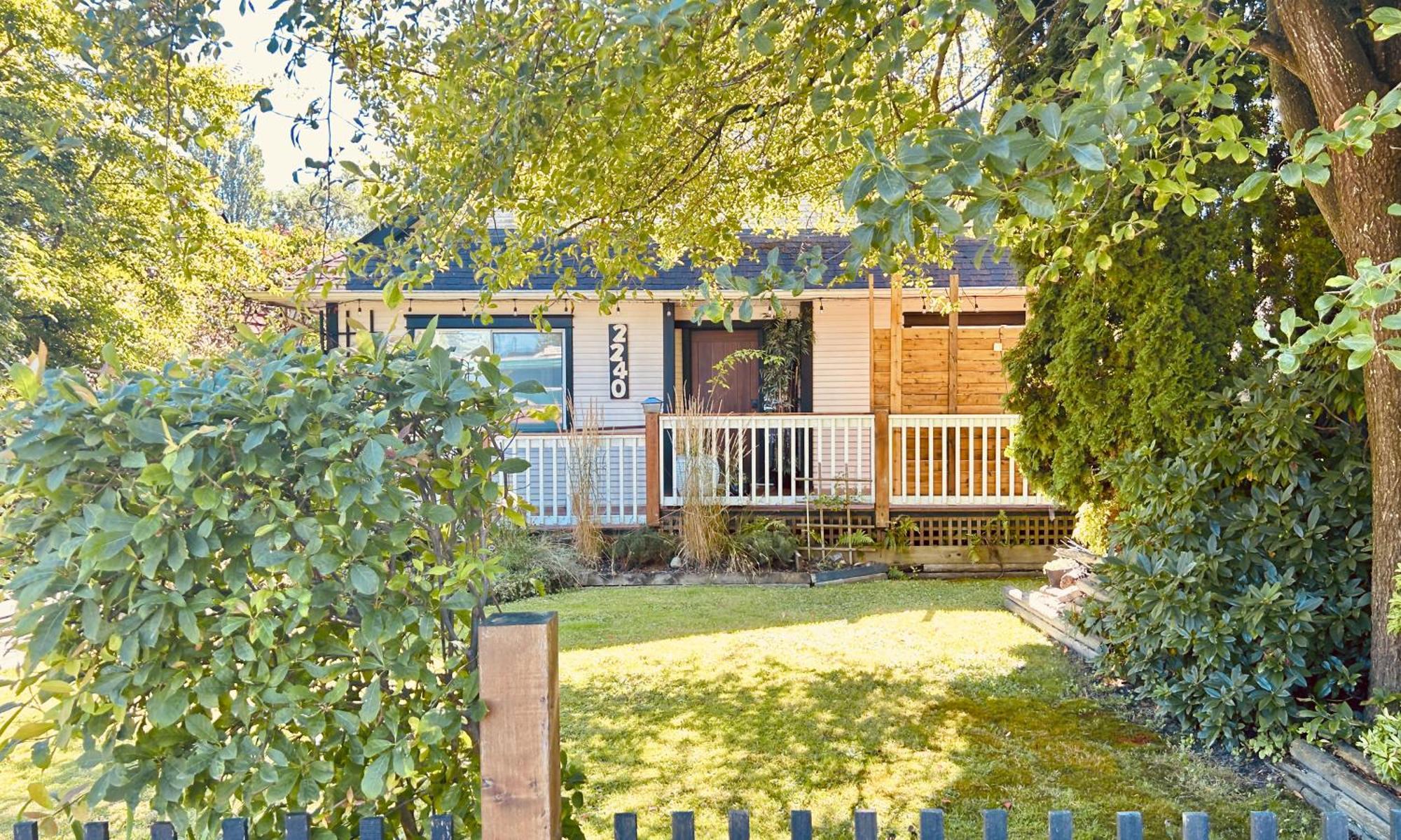 Airport-Yvr Guesthouse ريتشموند، كولومبيا البريطانية المظهر الخارجي الصورة